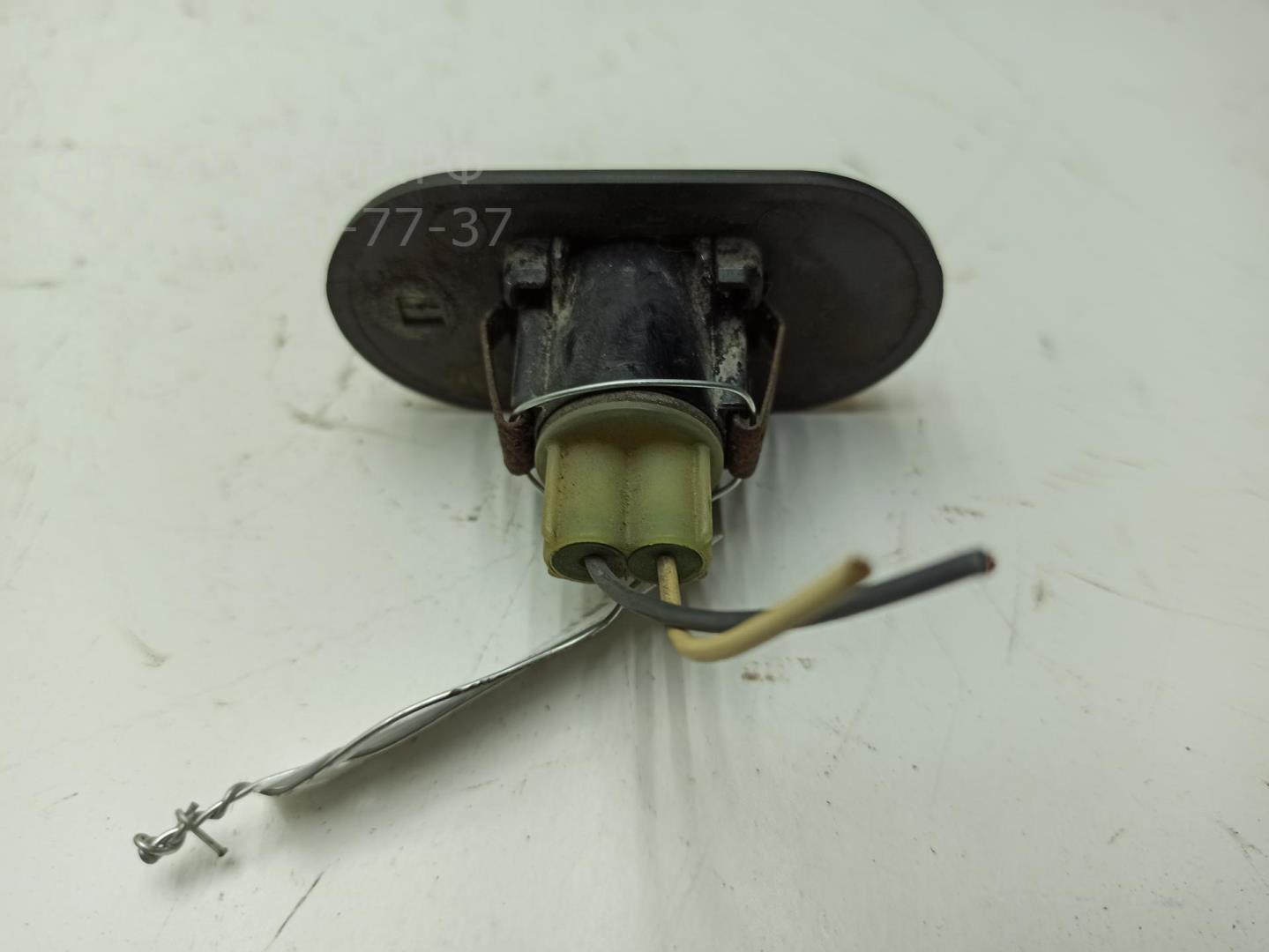 Указатель поворота правый