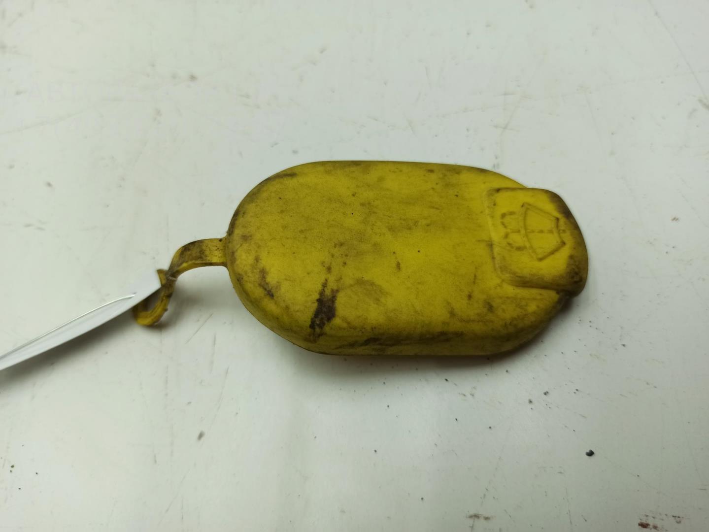 Крышка бачка омывателя