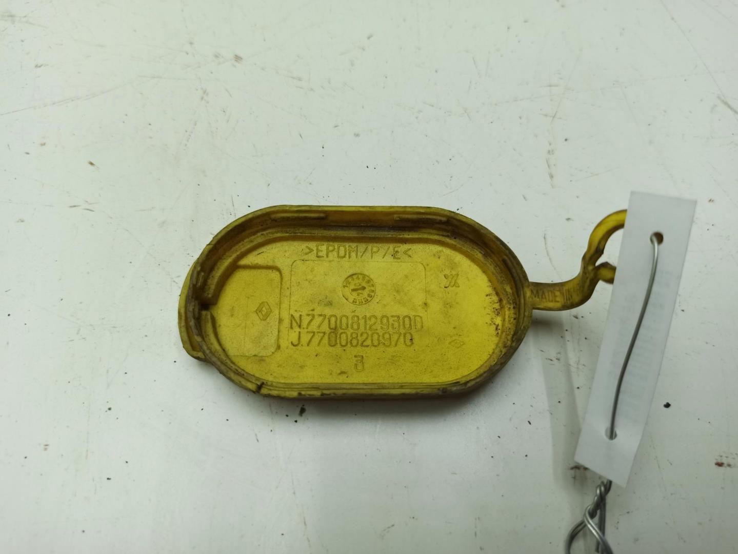 Крышка бачка омывателя