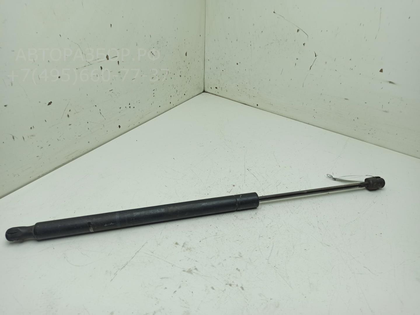 Амортизатор крышки багажника