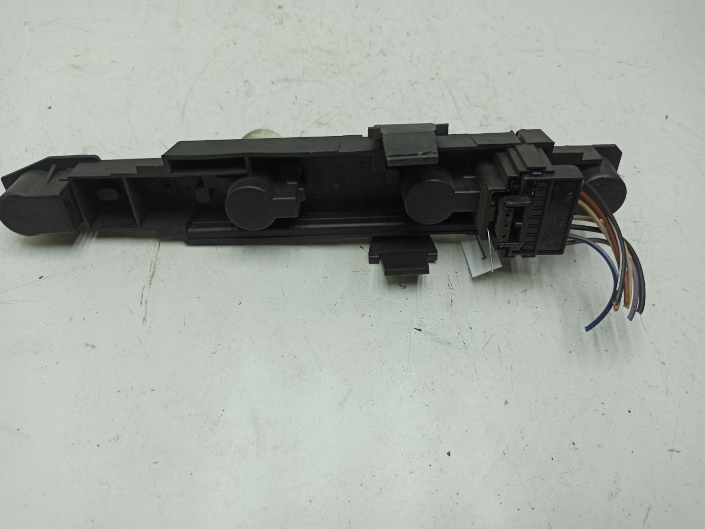 Плата заднего фонаря правого