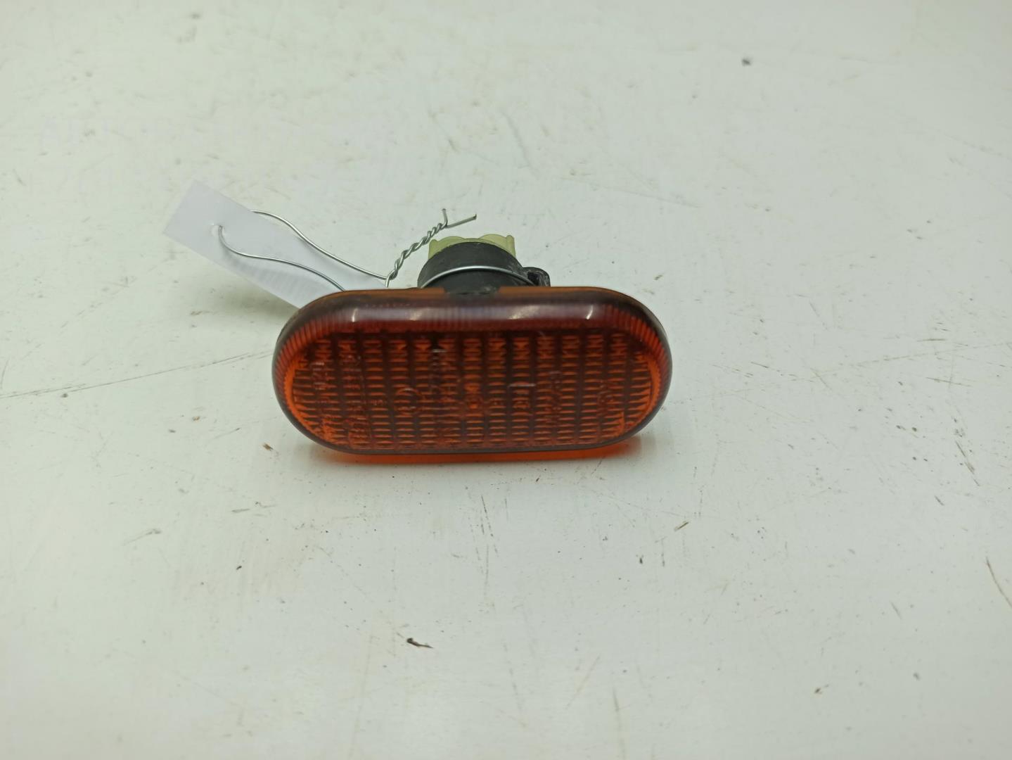 Указатель поворота левый