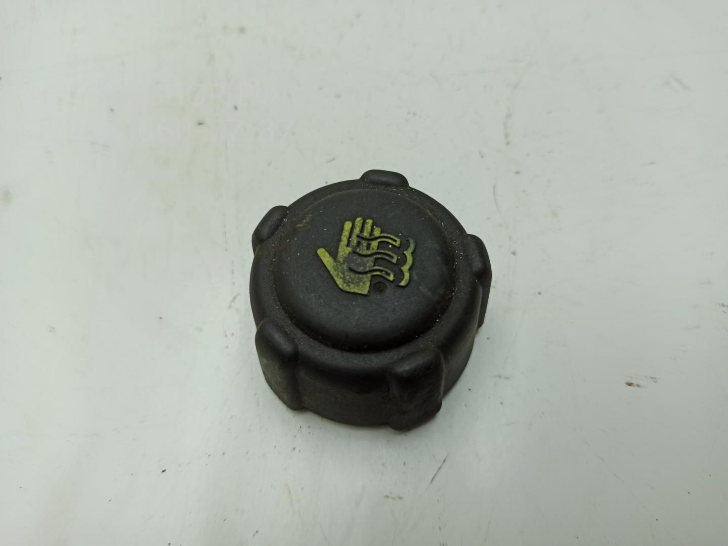 Крышка расширительного бачка