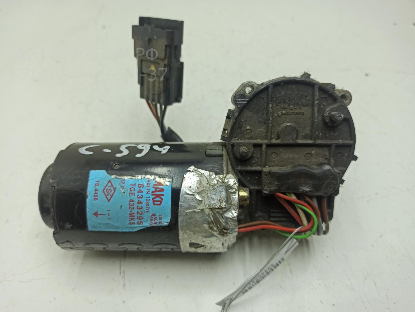 Моторчик стеклоочистителя передний