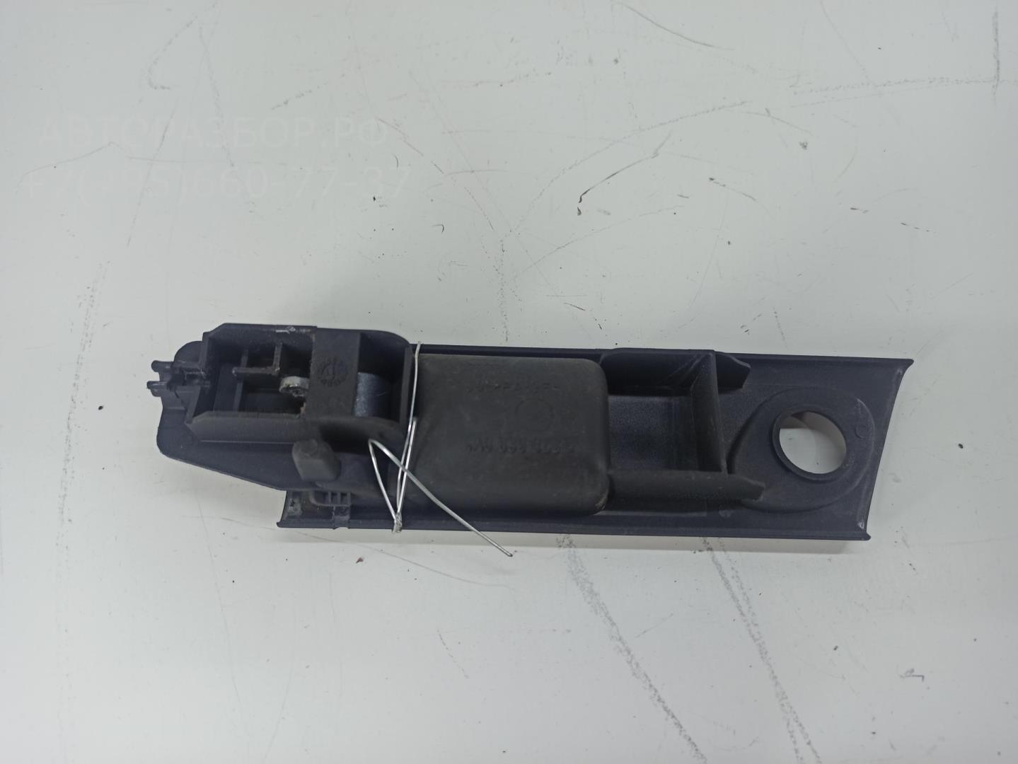 Ручка двери задней внутренняя правая