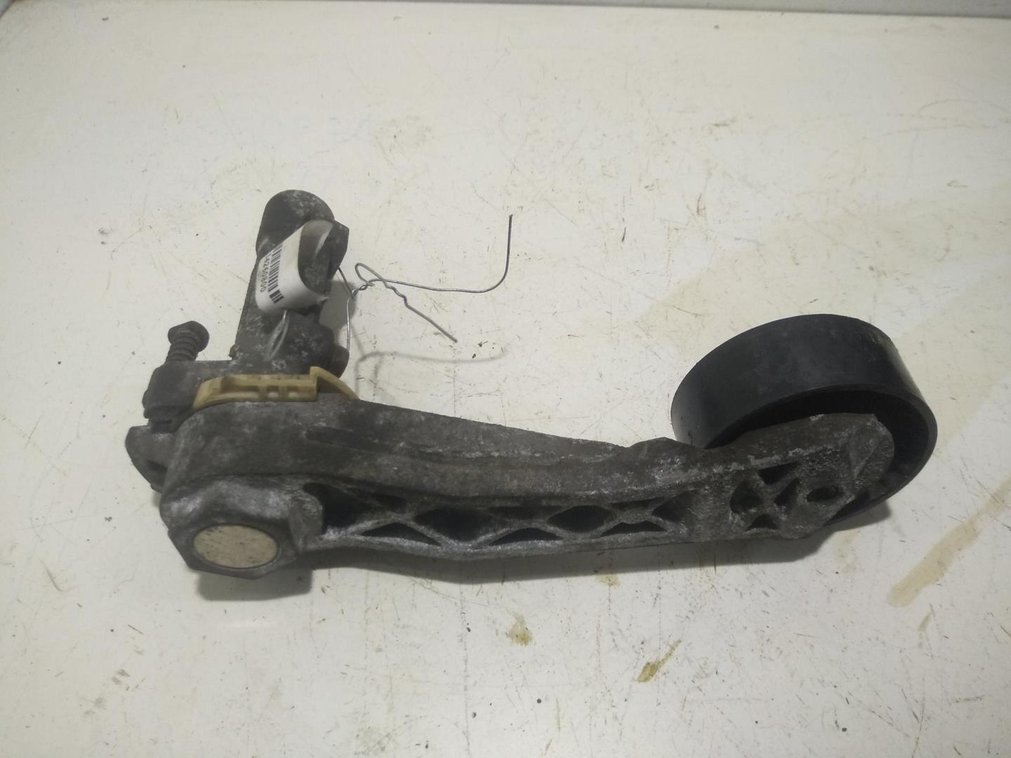 Механизм натяжения ремня ГРМ