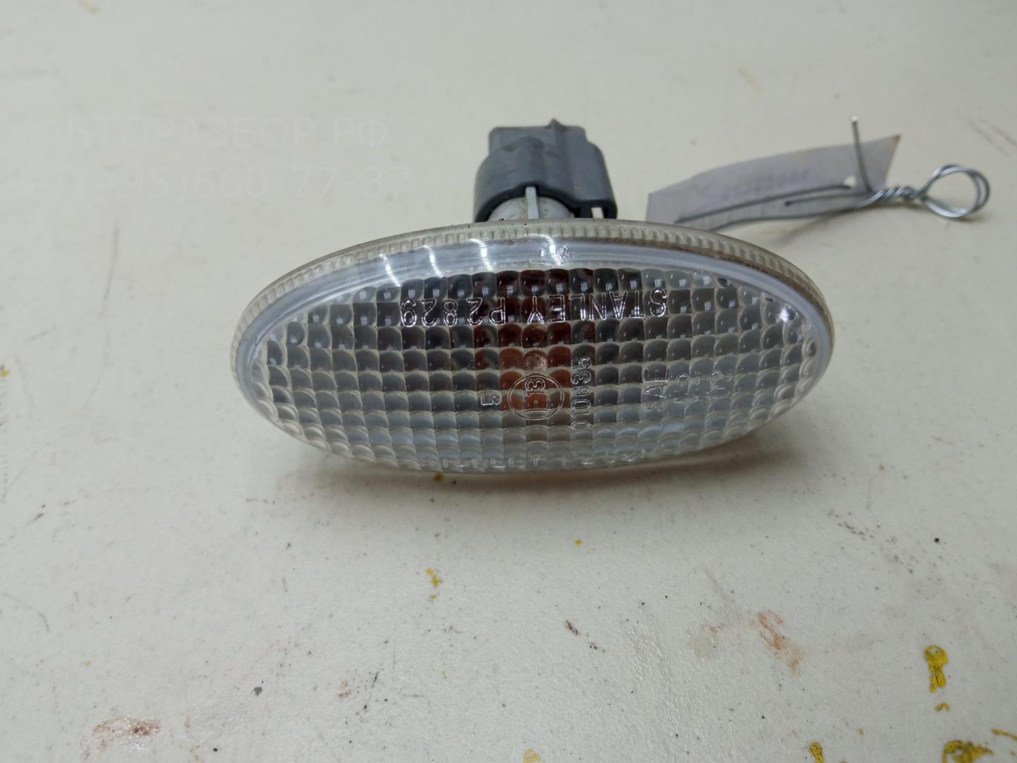 Указатель поворота правый