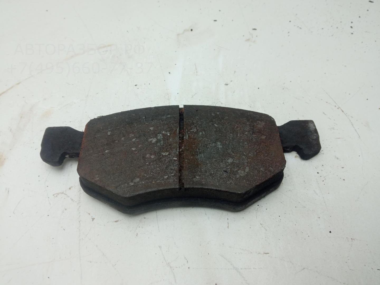 Колодки тормозные передние к-т