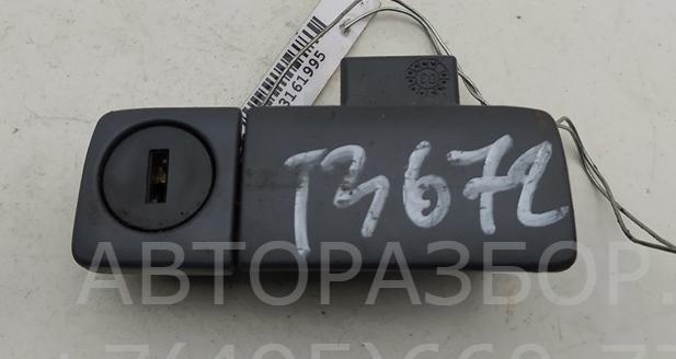 Замок бардачка