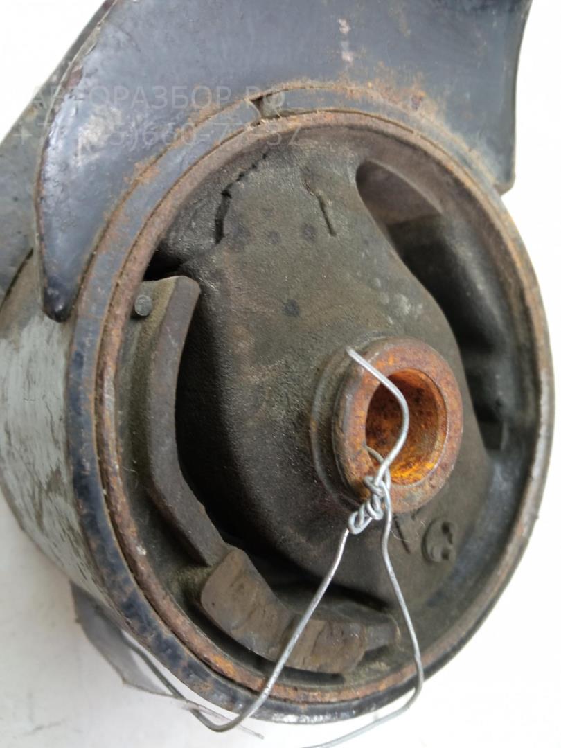 Опора двигателя