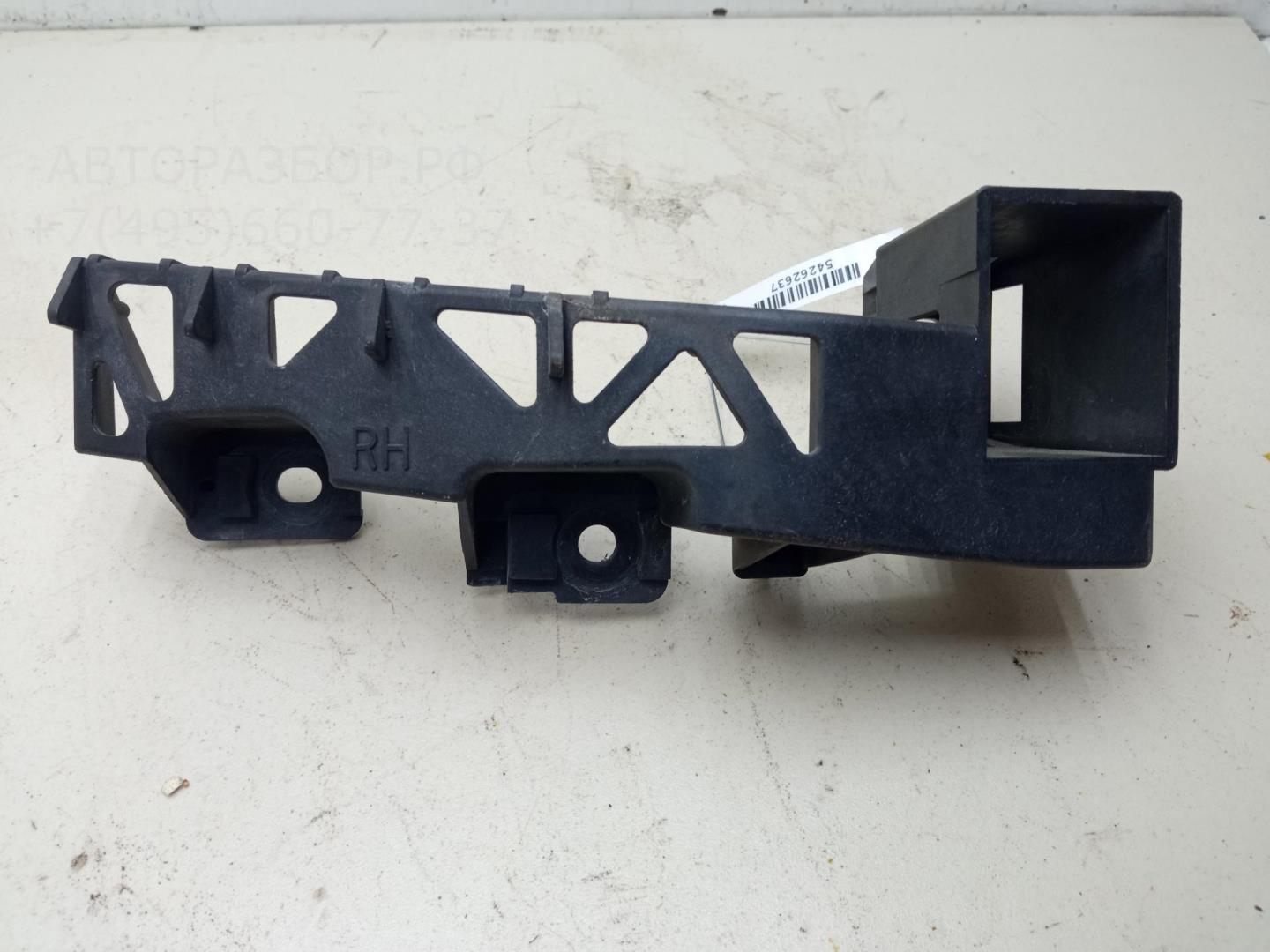 Кронштейн фар правый