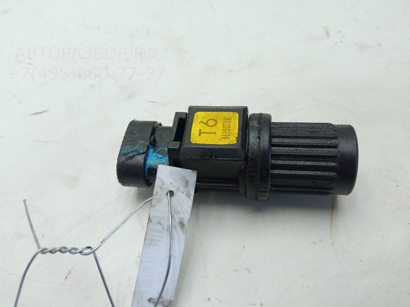 Датчик ускорения