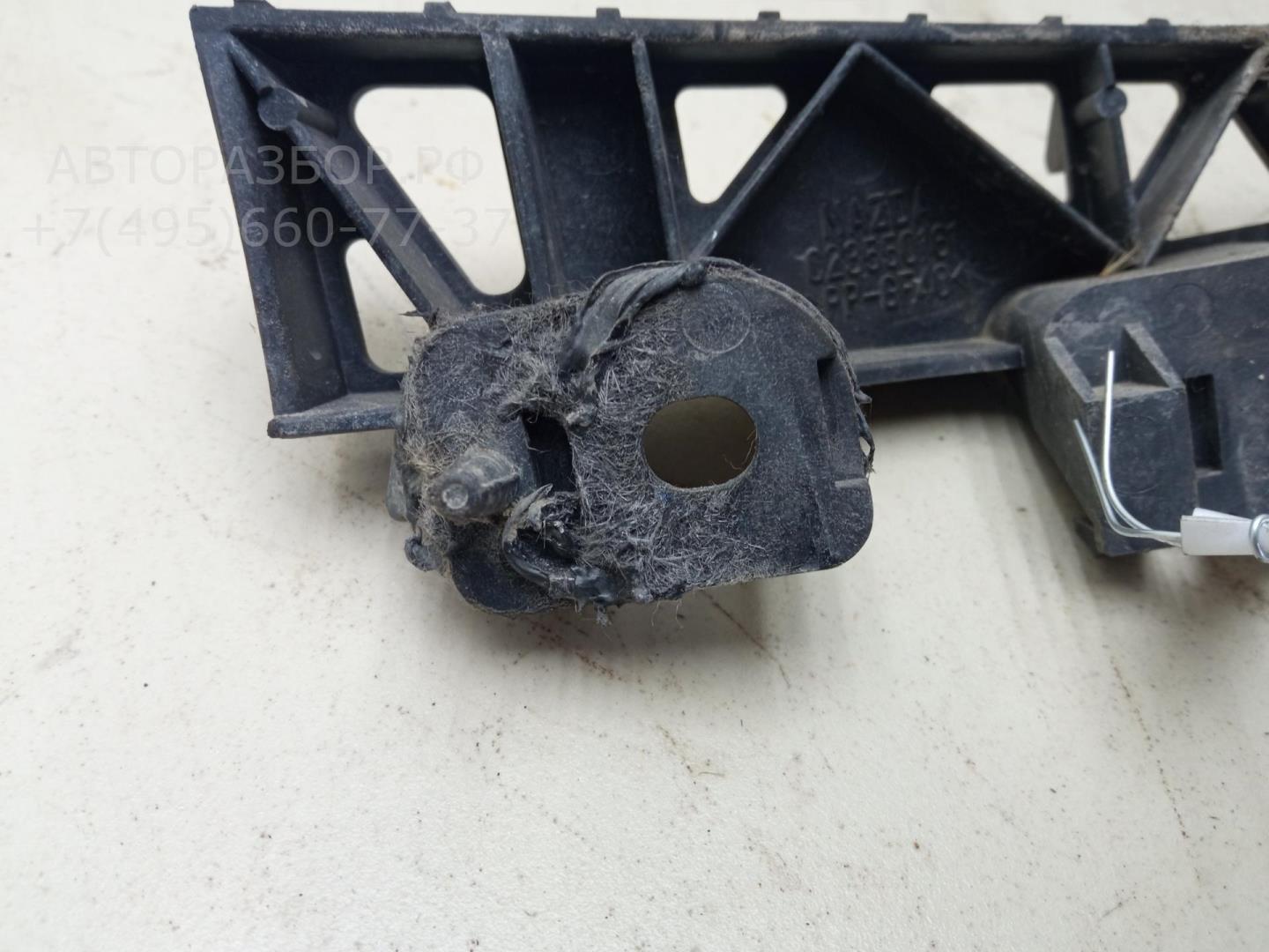 Крепеж фары