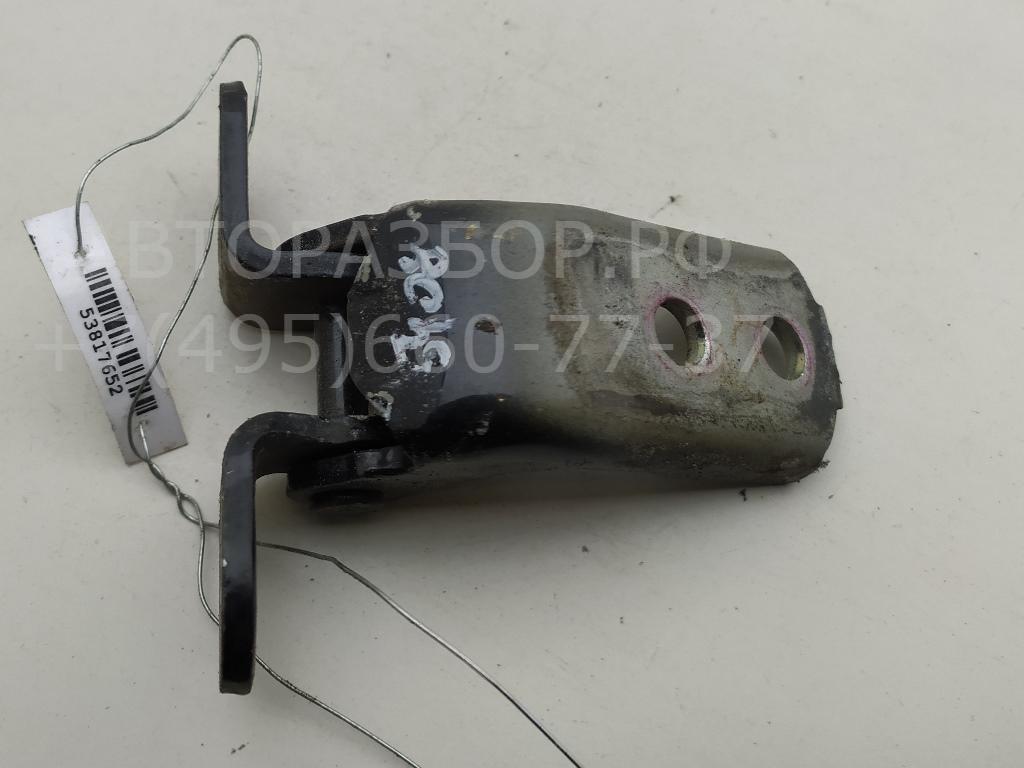 Петля двери