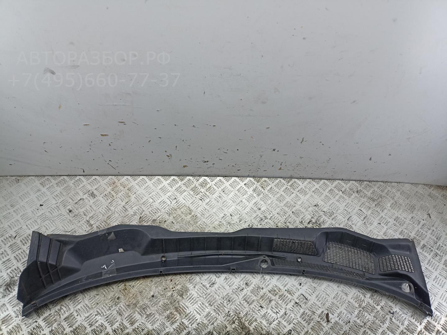 Решетка стеклоочистителей (Жабо)