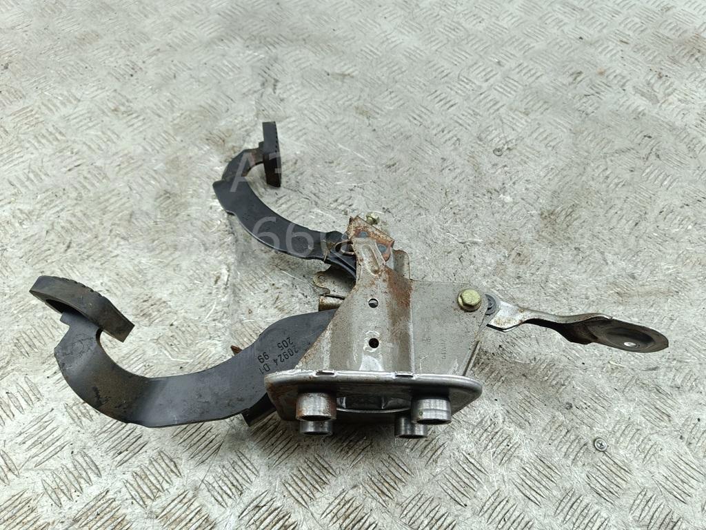 Блок педалей