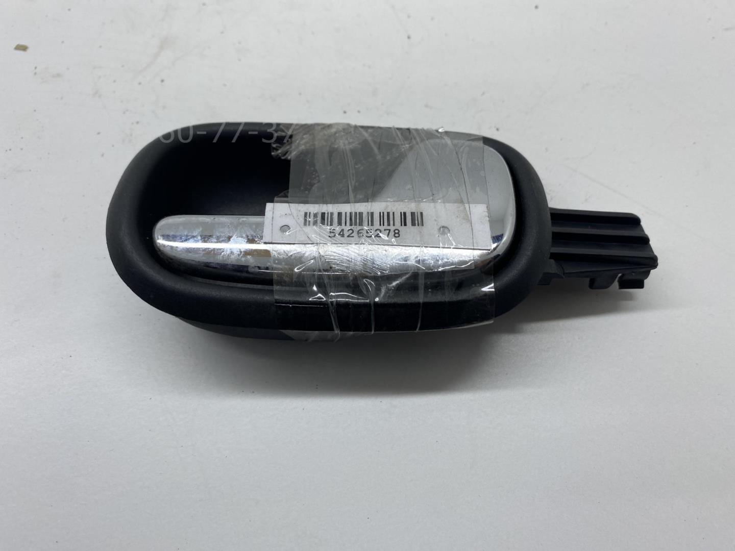 Ручка двери задней внутренняя правая