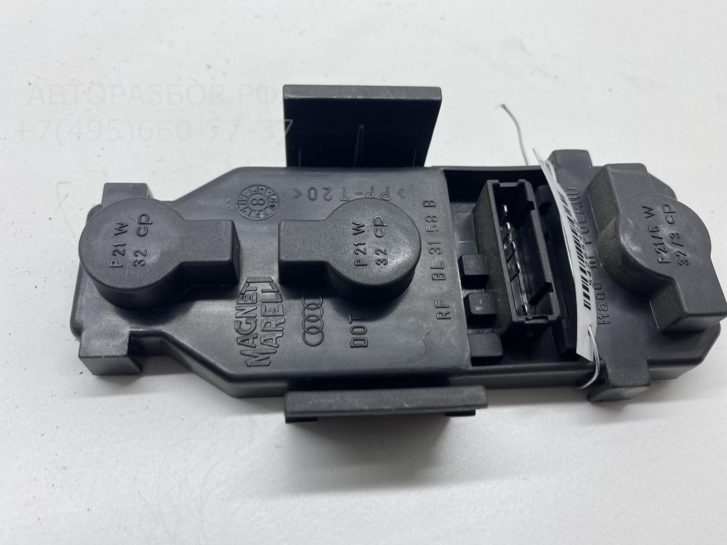 Плата заднего фонаря левого