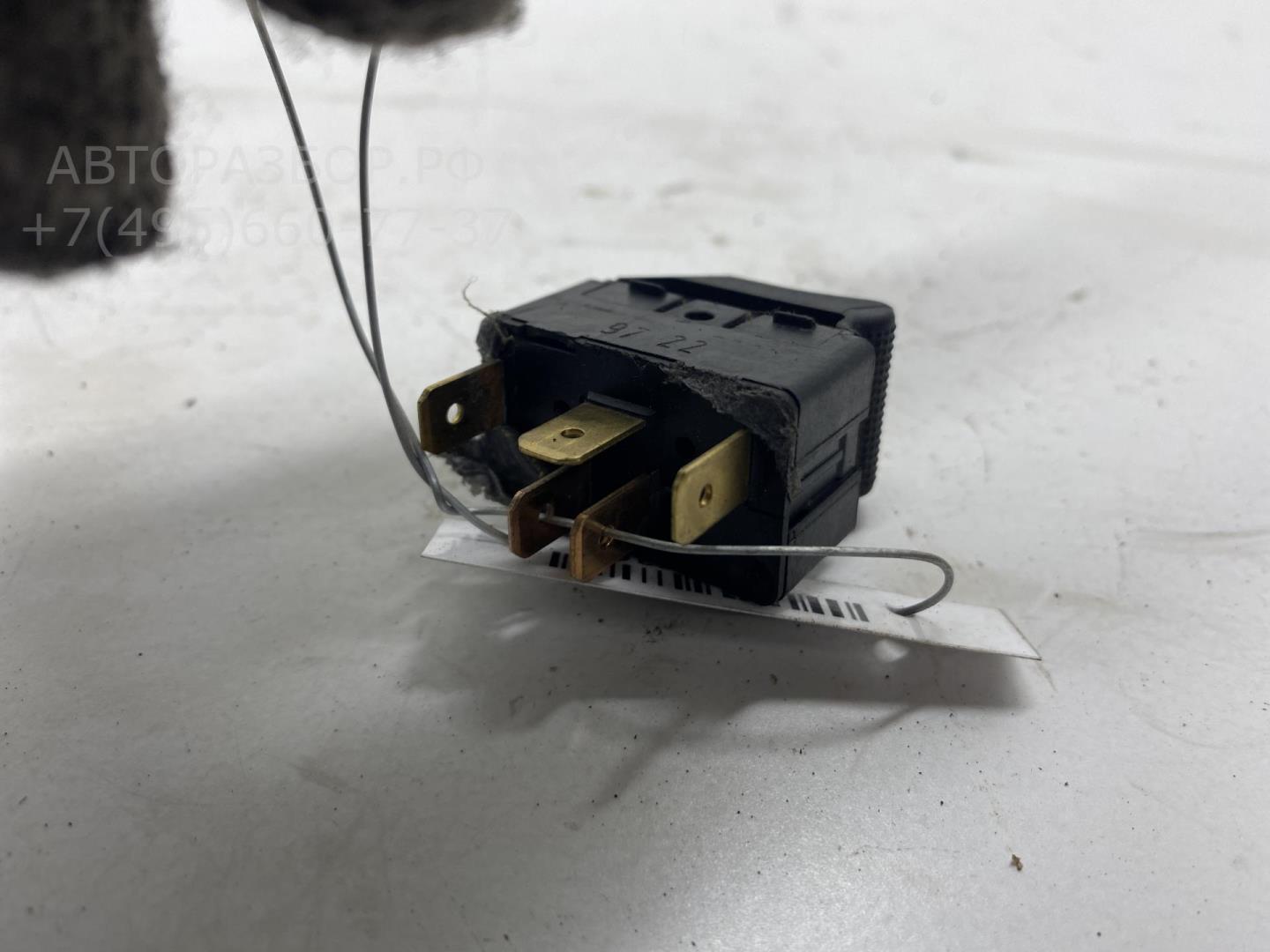 Кнопка стеклоподъемника