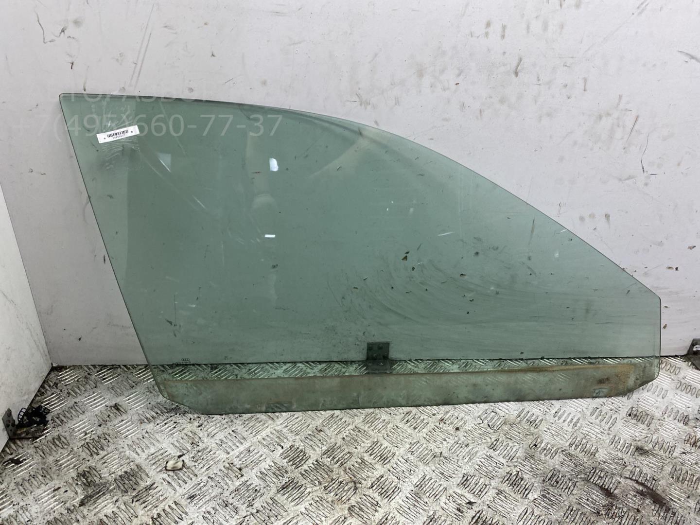 Стекло двери передней правой