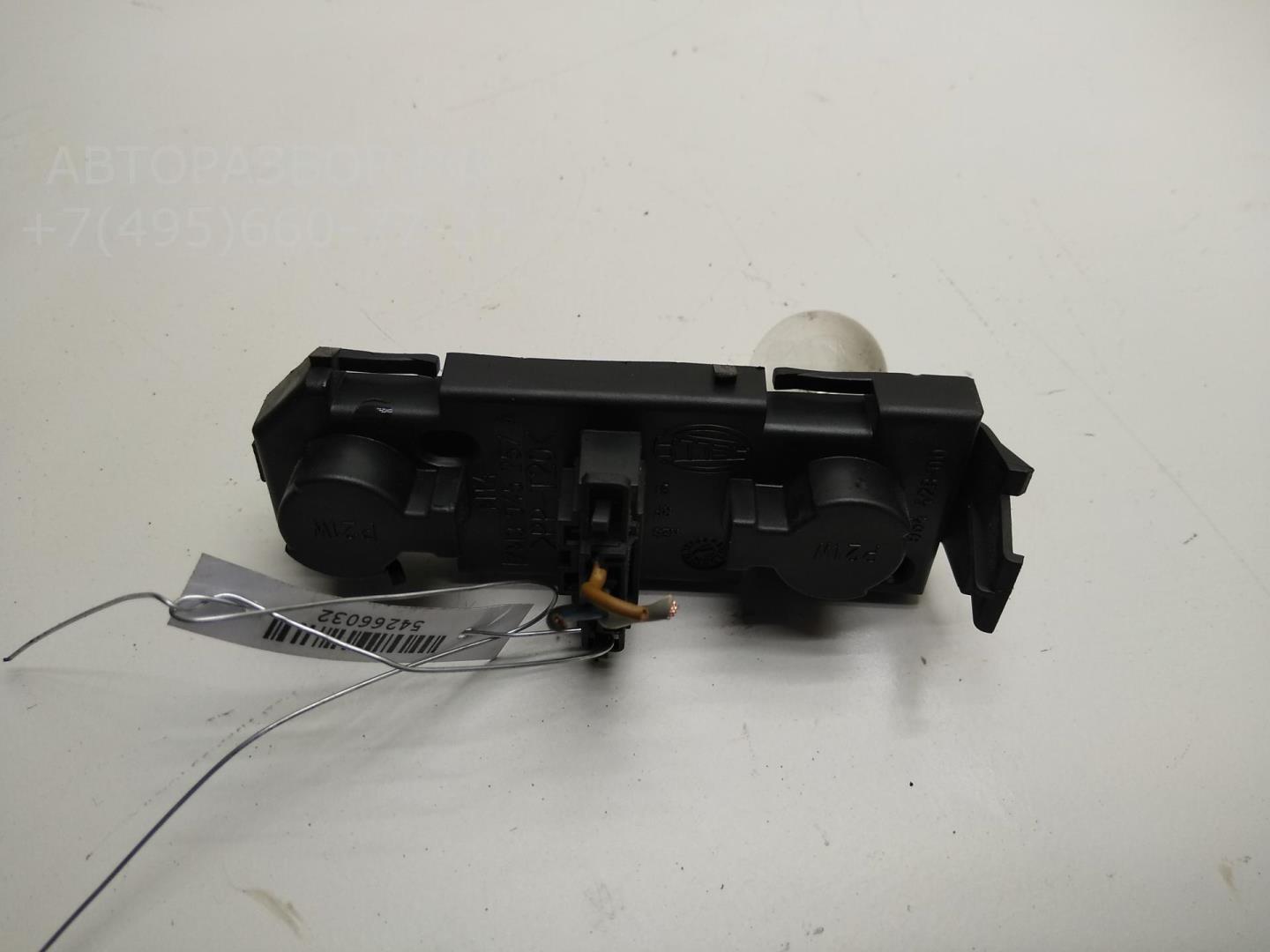 Плата заднего фонаря правого