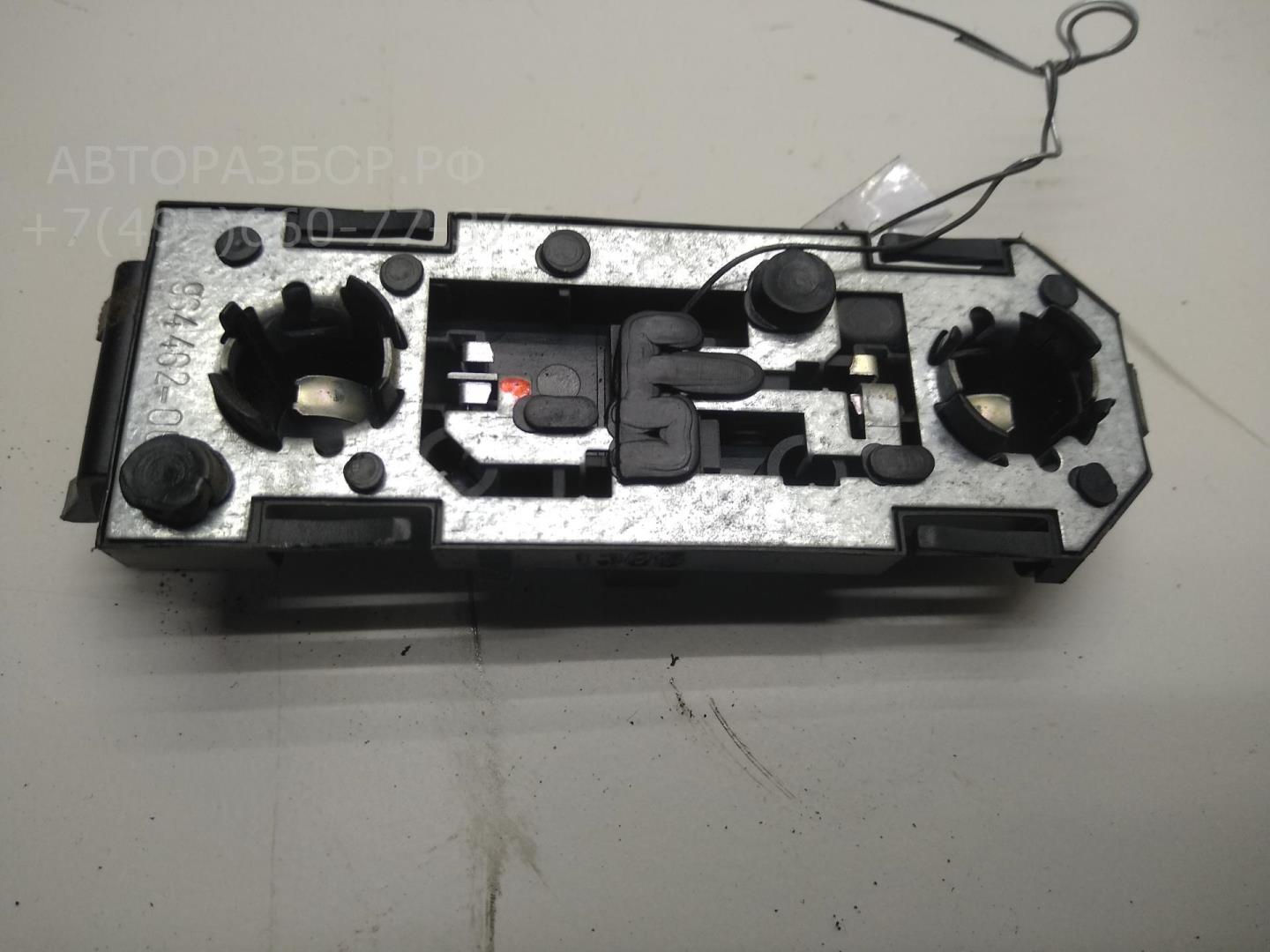 Плата заднего фонаря правого