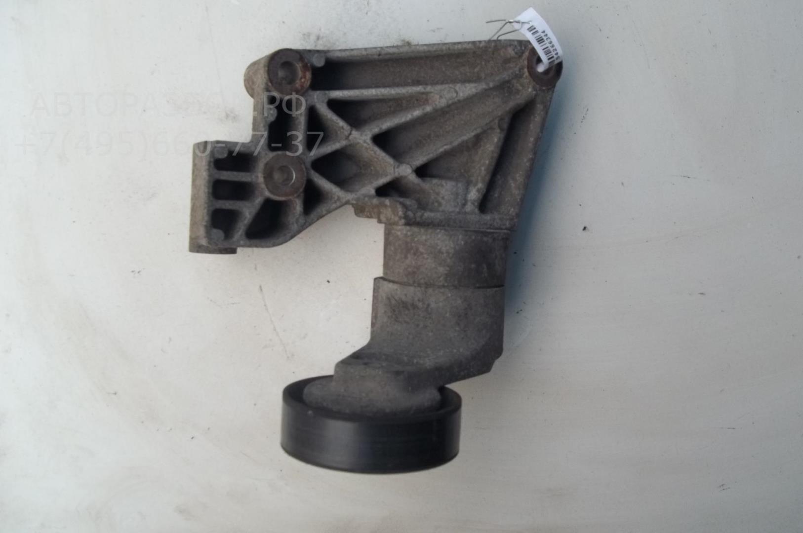 Кронштейн генератора