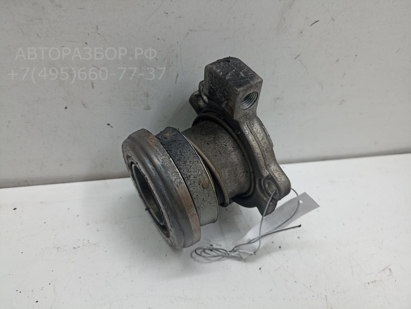 Цилиндр сцепления рабочий