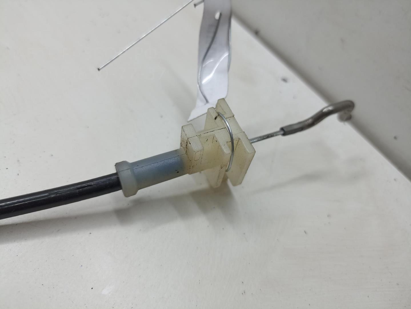 Трос открывания двери