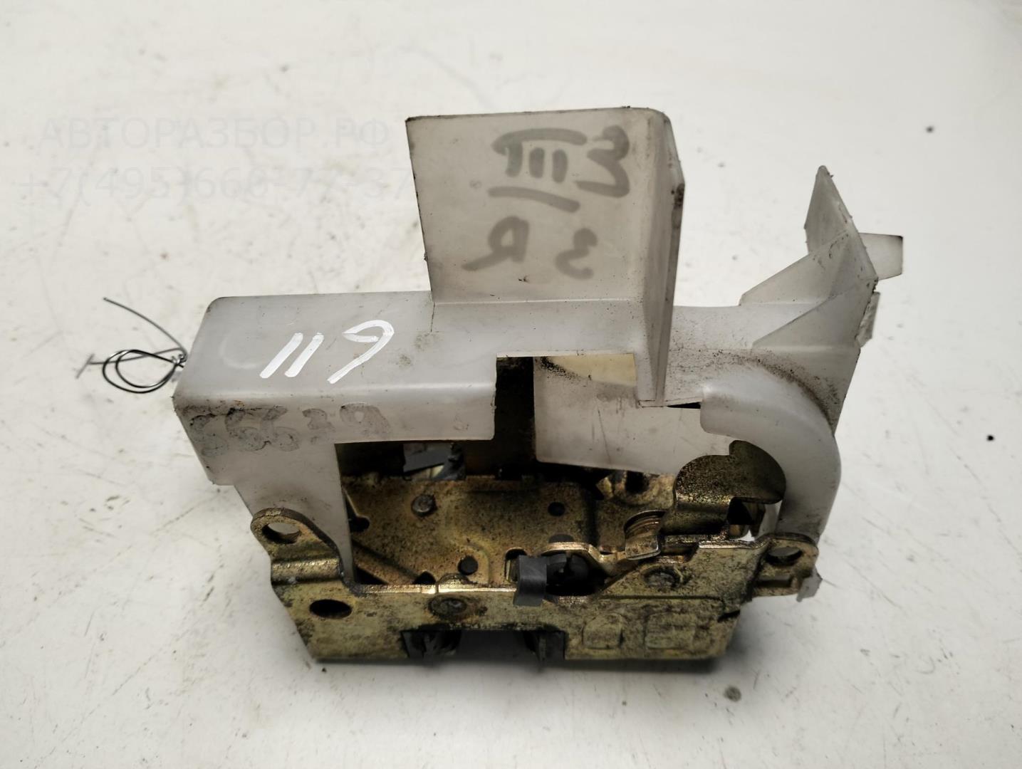 Замок двери задней правой