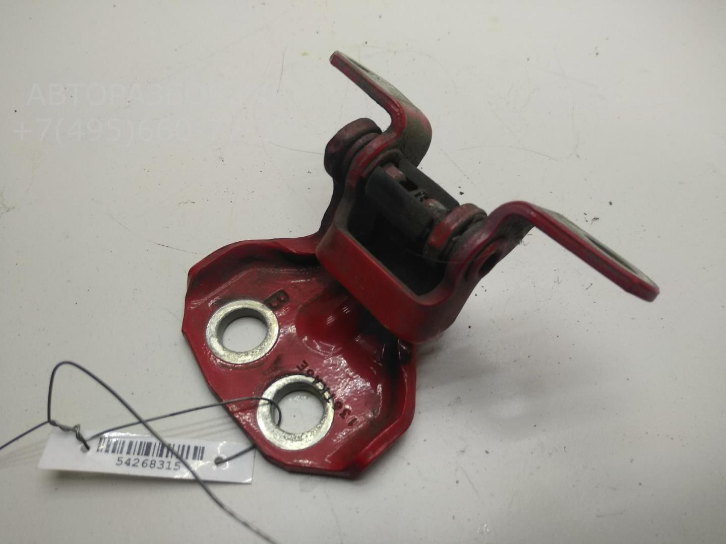 Петля двери