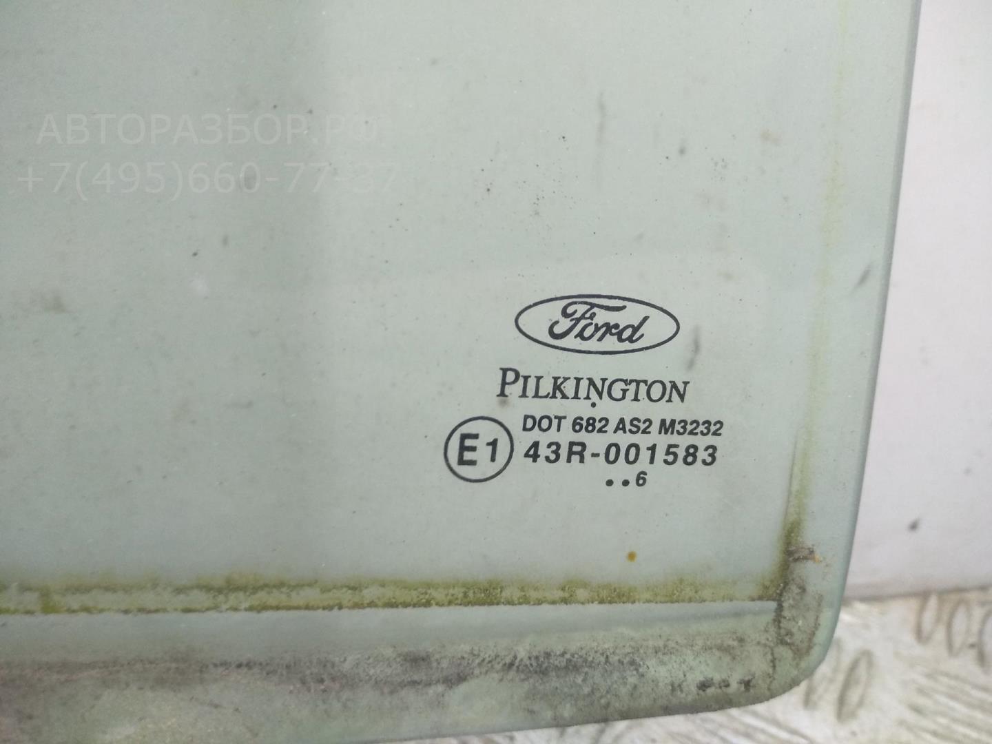 Стекло двери задней правой