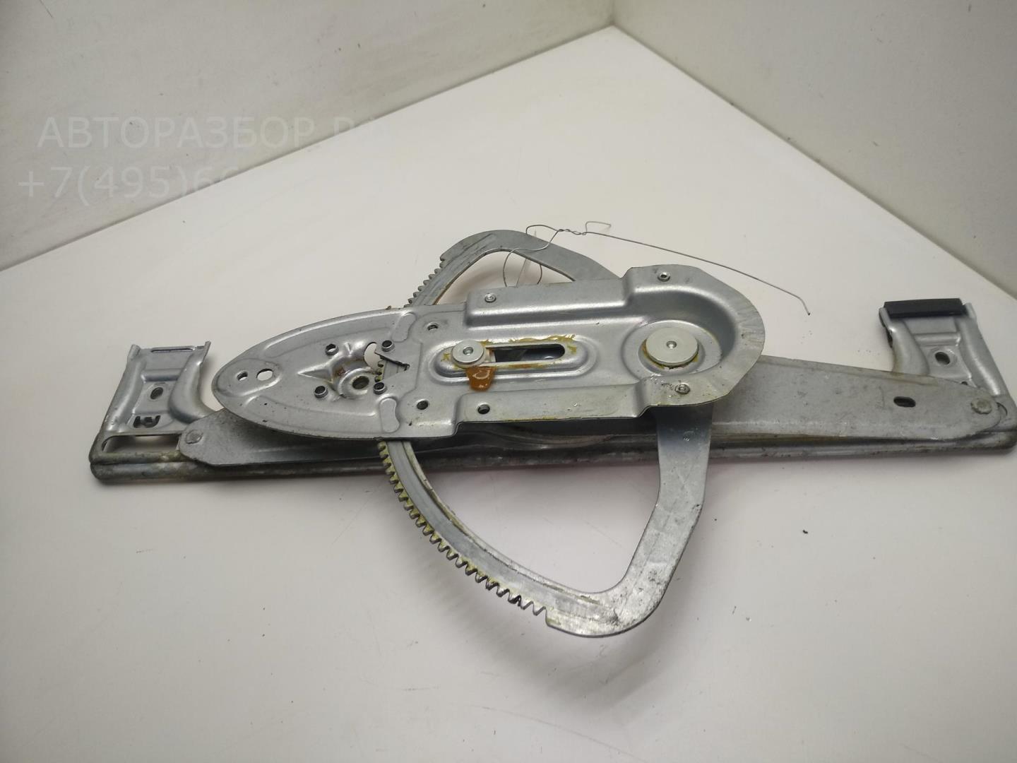 Стеклоподъемник электр. задний правый