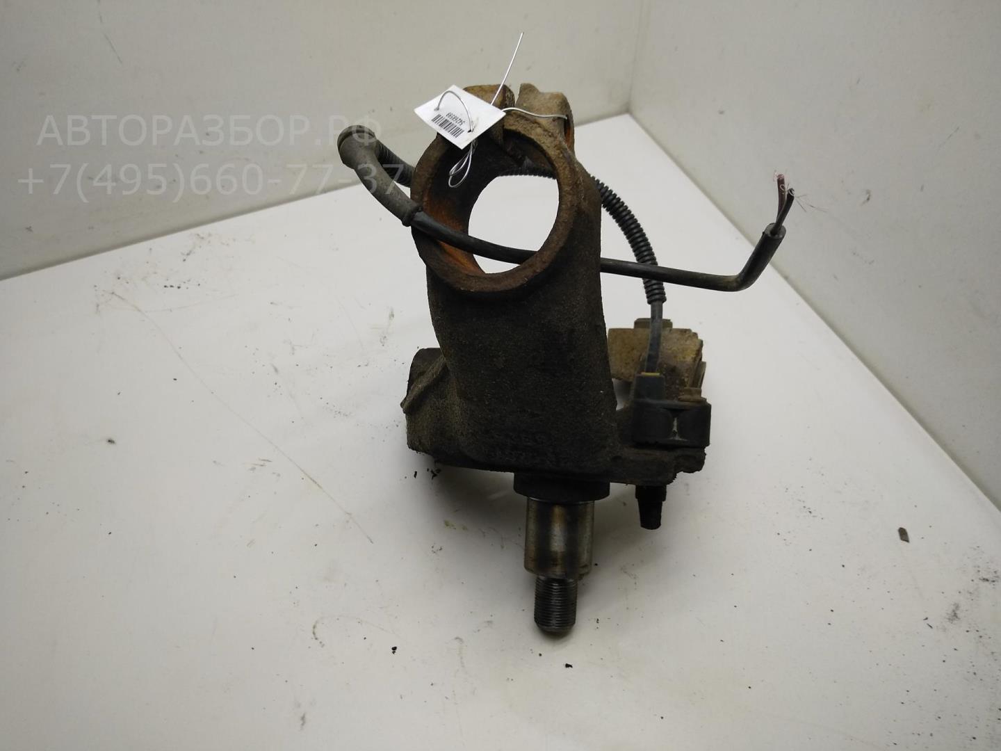 Кулак поворотный задний правый