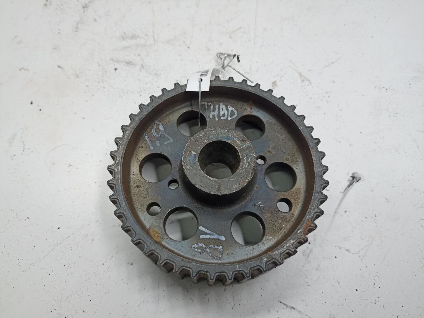 Шкив водяного насоса (помпы)