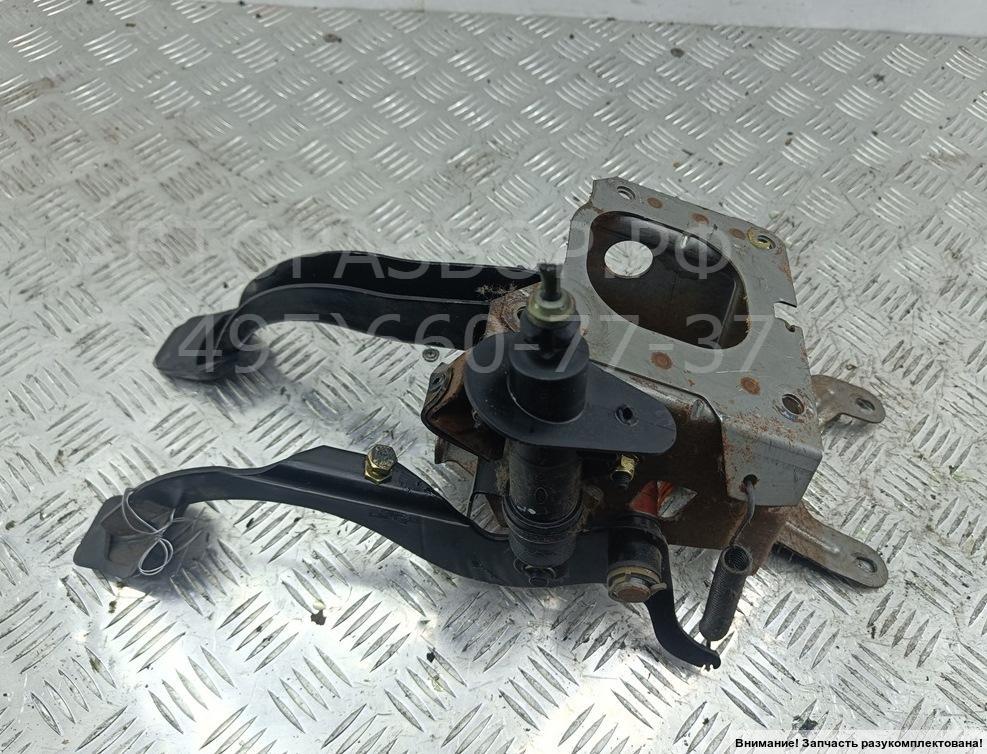 Блок педалей