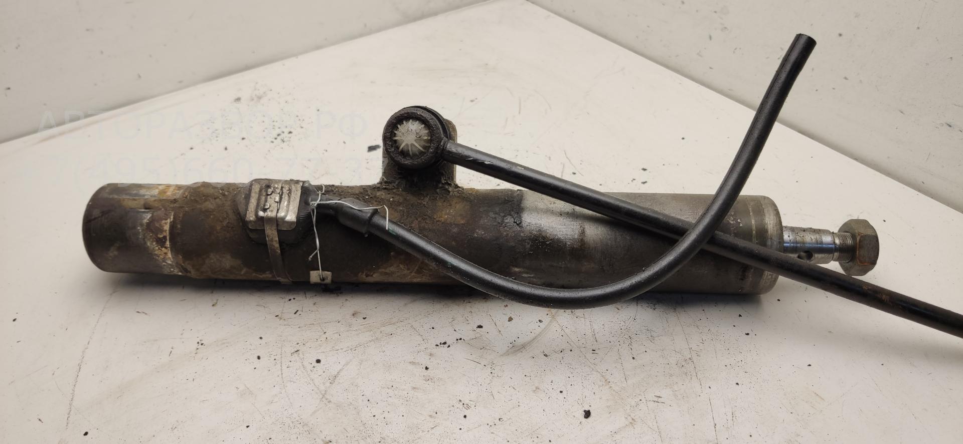 Амортизатор передний левый