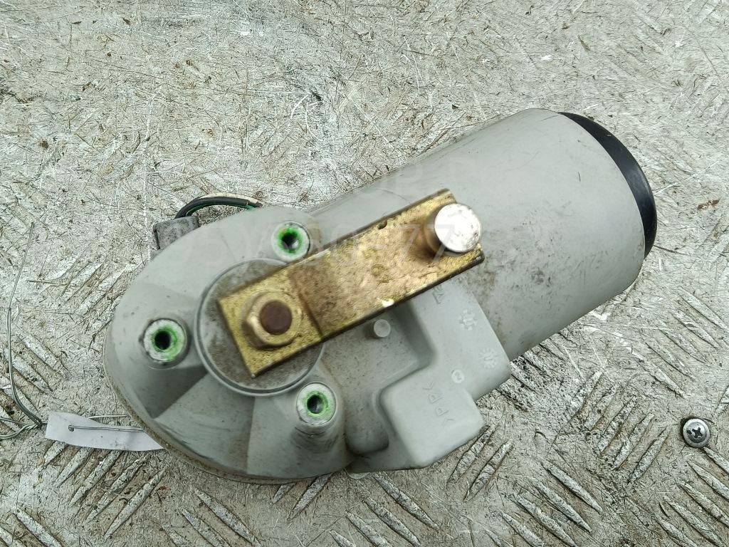 Моторчик стеклоочистителя передний