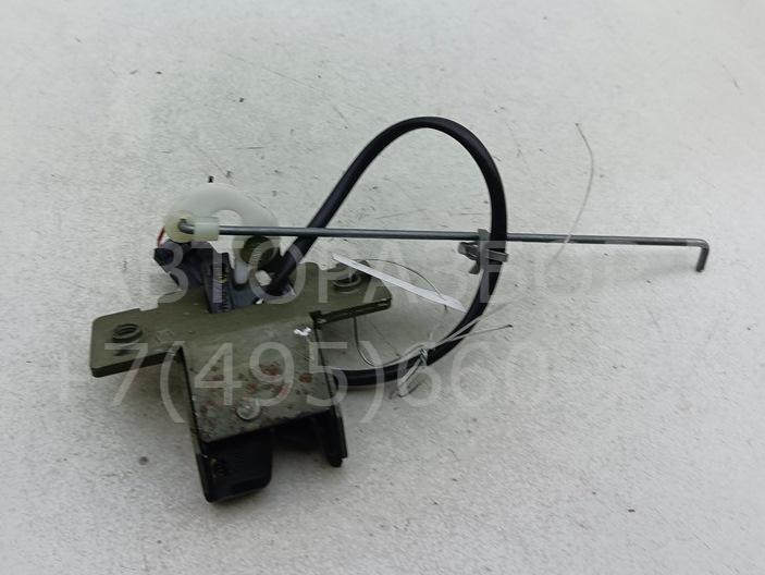 Замок багажника