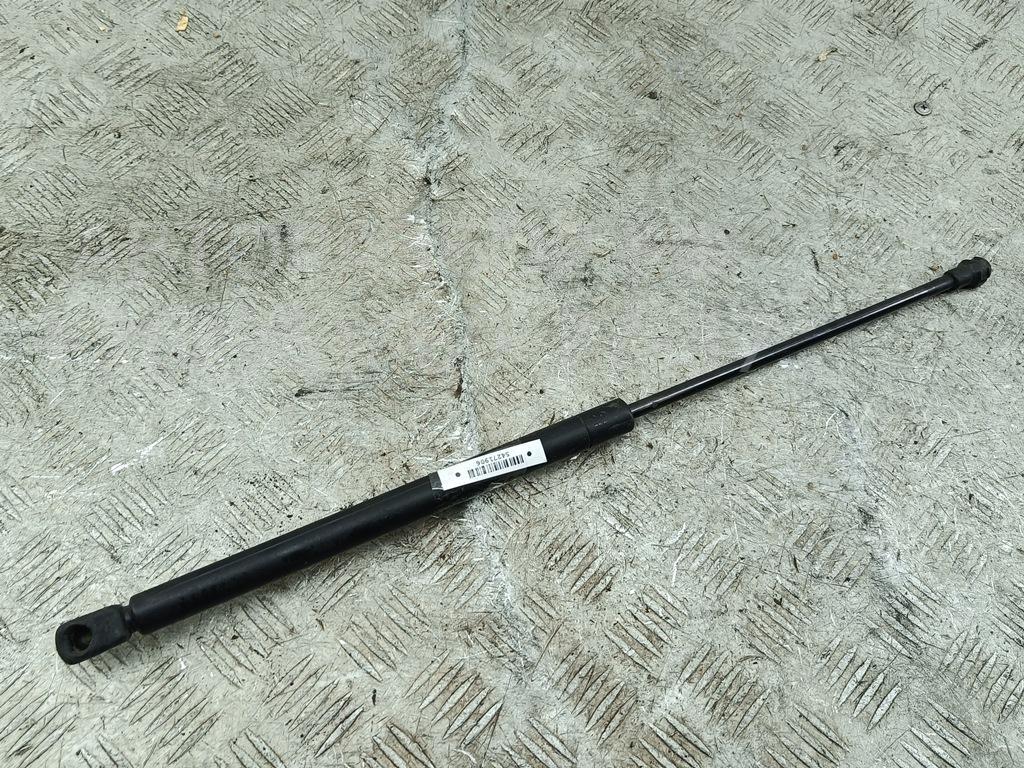 Амортизатор капота