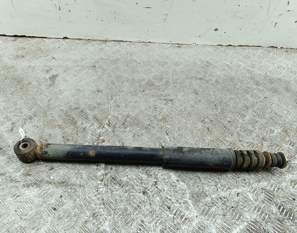 Амортизатор задний правый