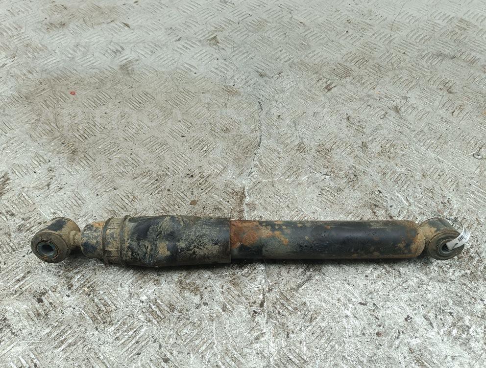 Амортизатор задний правый