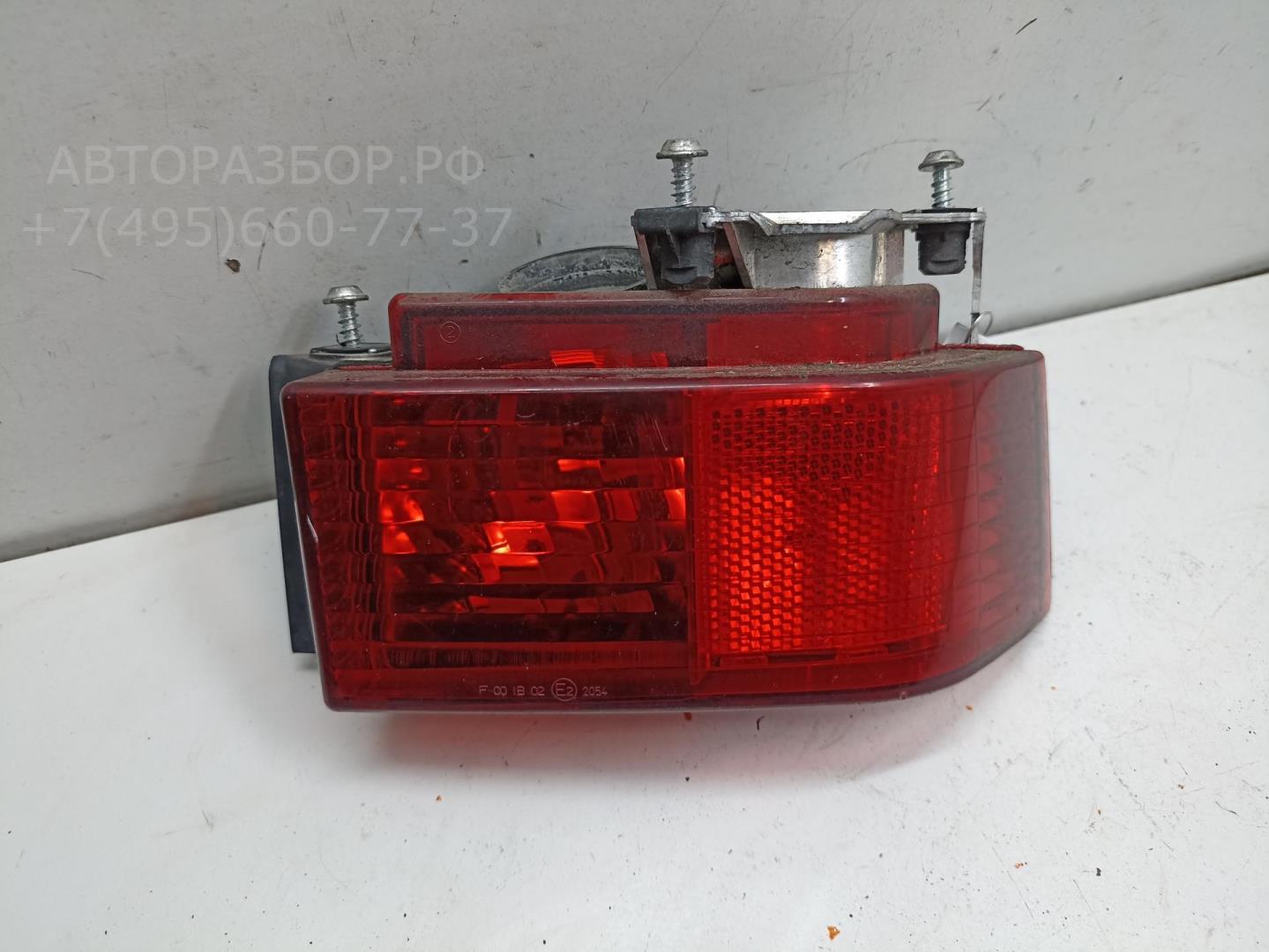 Отражатель в бампер задний правый