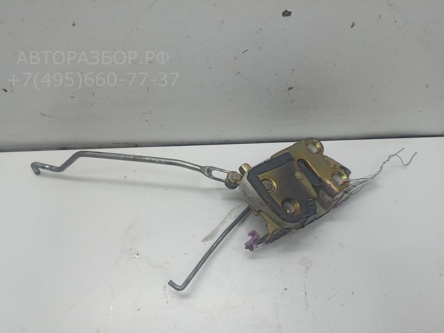 Замок двери передней правой