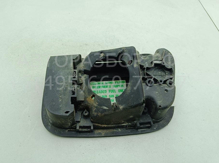 Лючок бензобака