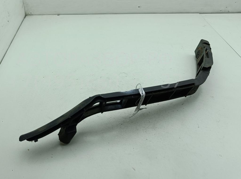 Кронштейн заднего бампера левый