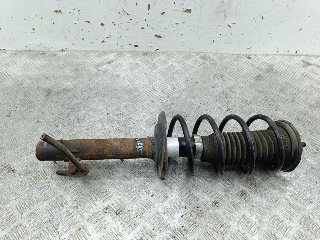 Амортизатор передний правый