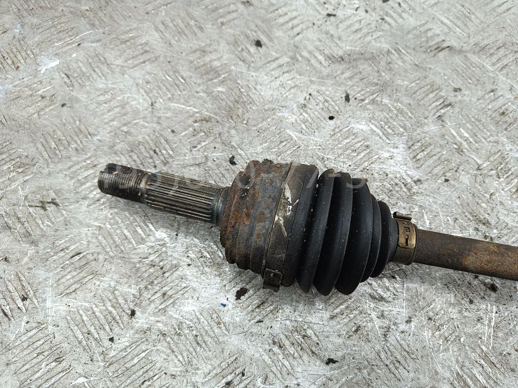 Полуось передняя левая