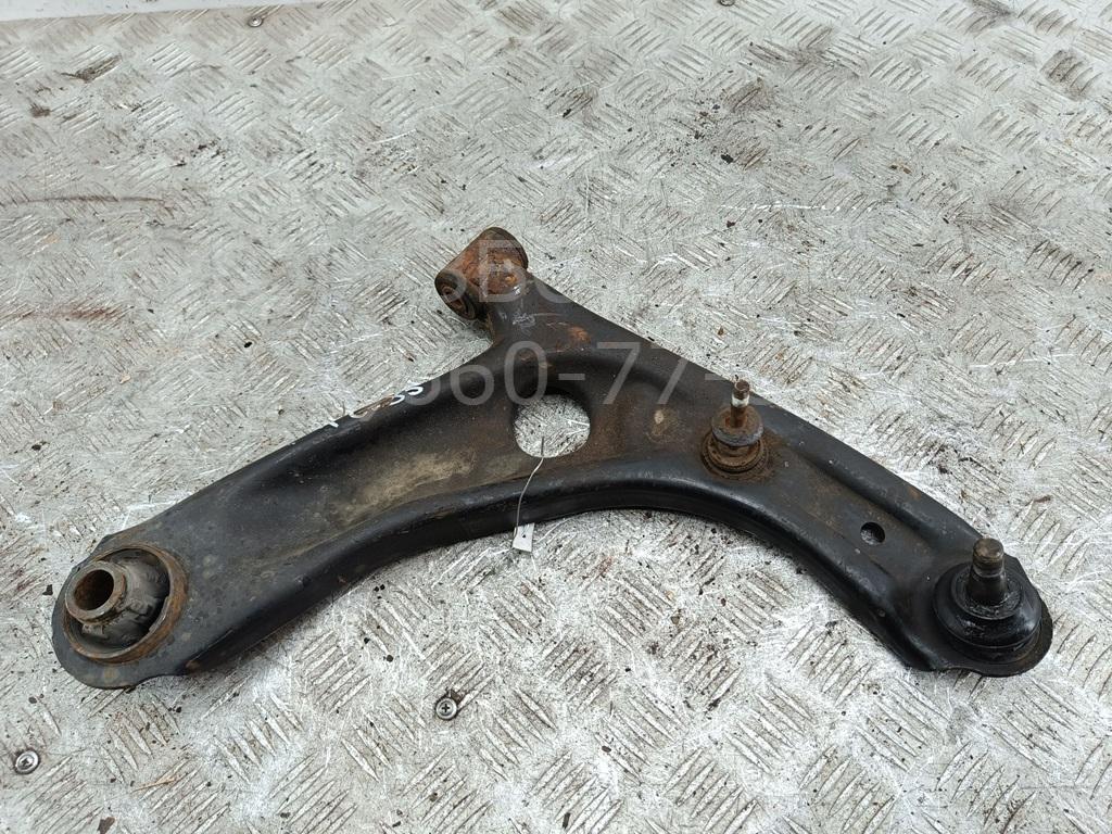 Рычаг передний правый