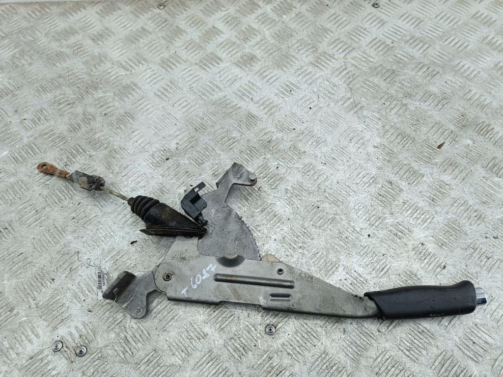 Рычаг стояночного тормоза